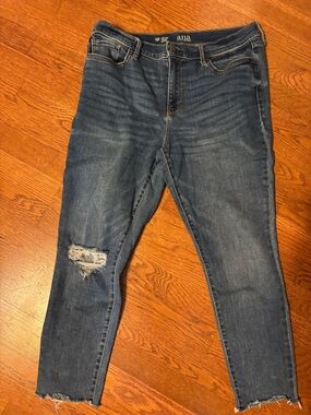 Ana Mid-Rise Distressed Women’s Jeans - Blue